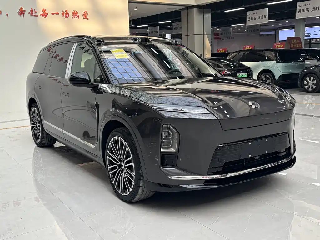 NIO ES8 2026 мест Executive