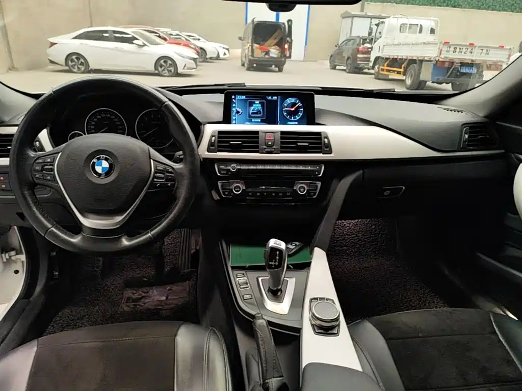 BMW 3 Series GT — миниатюра 11