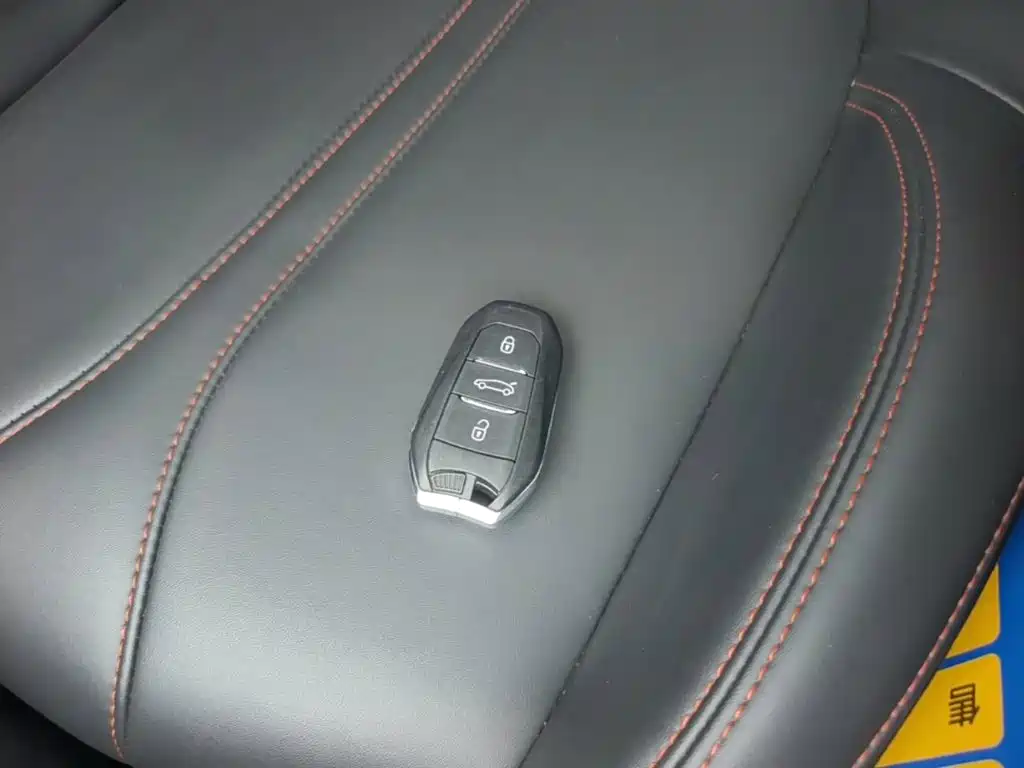 Peugeot 4008 — миниатюра 9