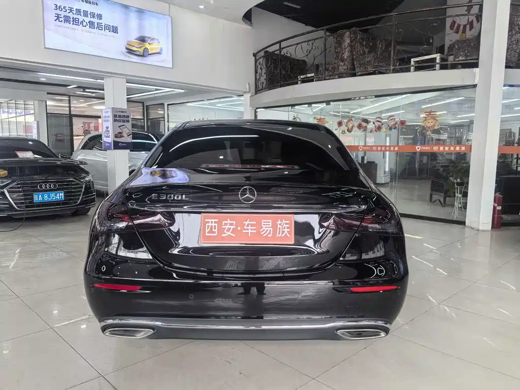 Mercedes-Benz E-Class — миниатюра 15