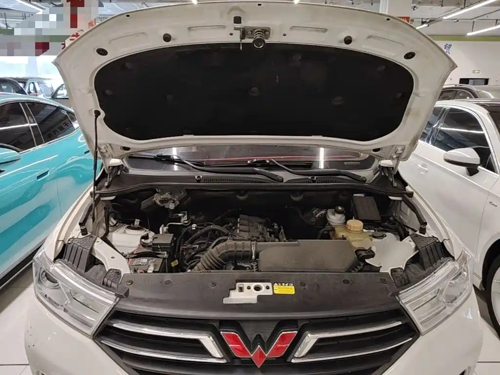 Wuling Hongguang — миниатюра 20