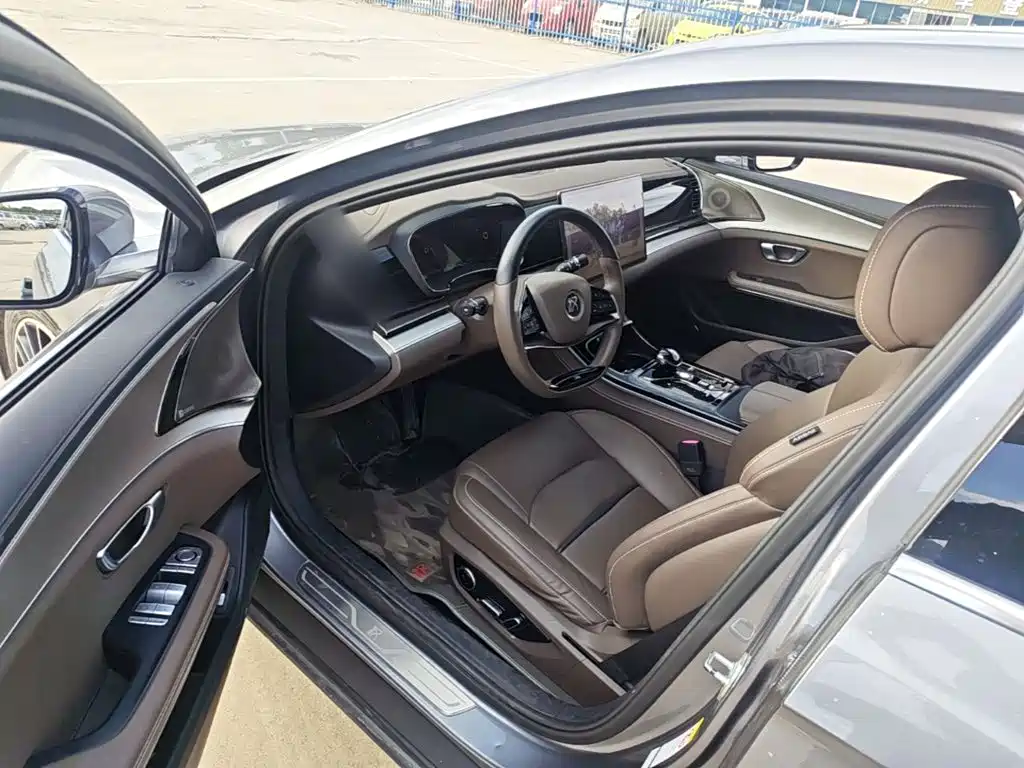 BYD Han — миниатюра 16