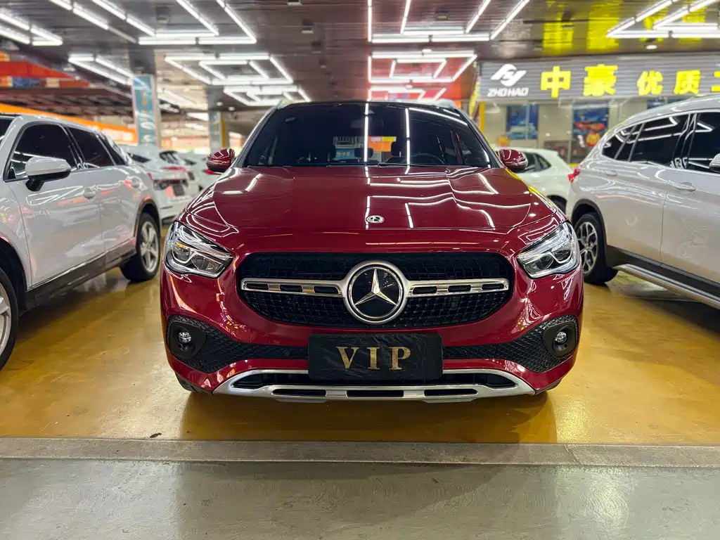 Купить Mercedes-Benz GLA