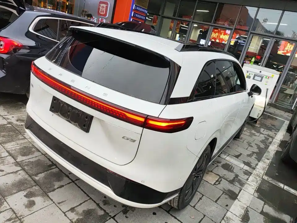 XPeng G9 — миниатюра 3
