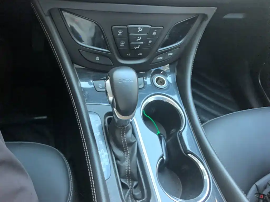 Buick Envision Plus — миниатюра 14