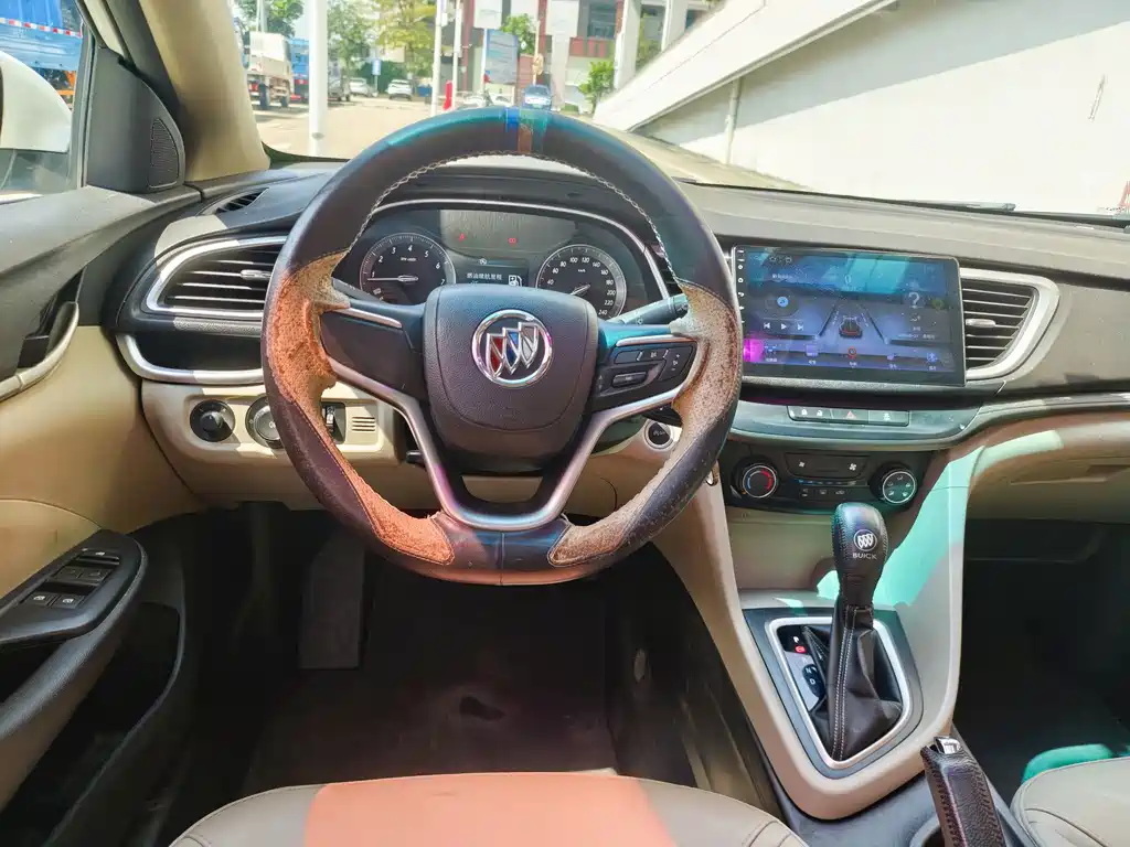 Buick Excelle — миниатюра 10