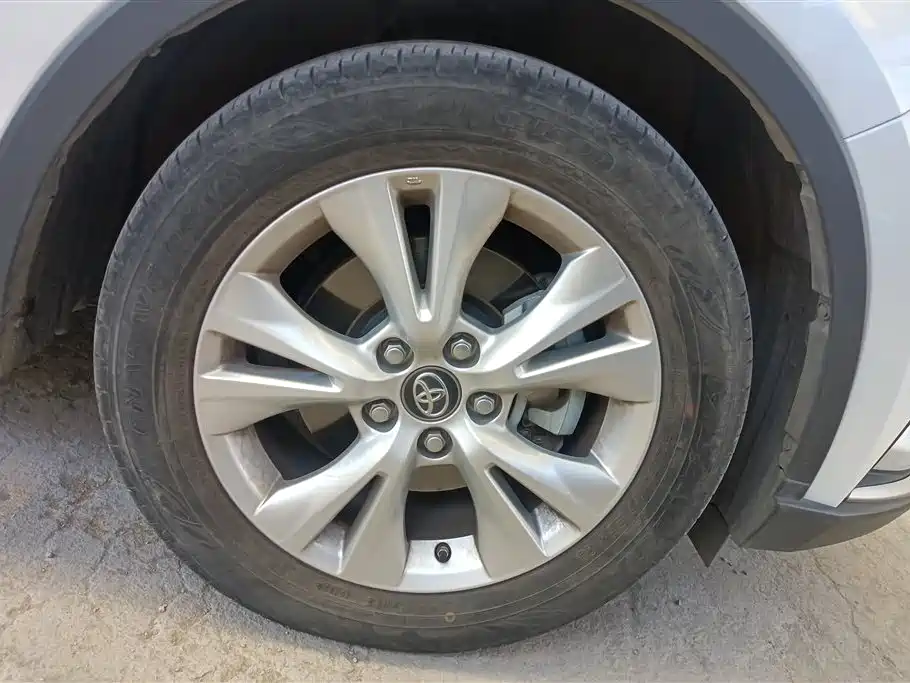 Toyota Izoa 2021 2.0L