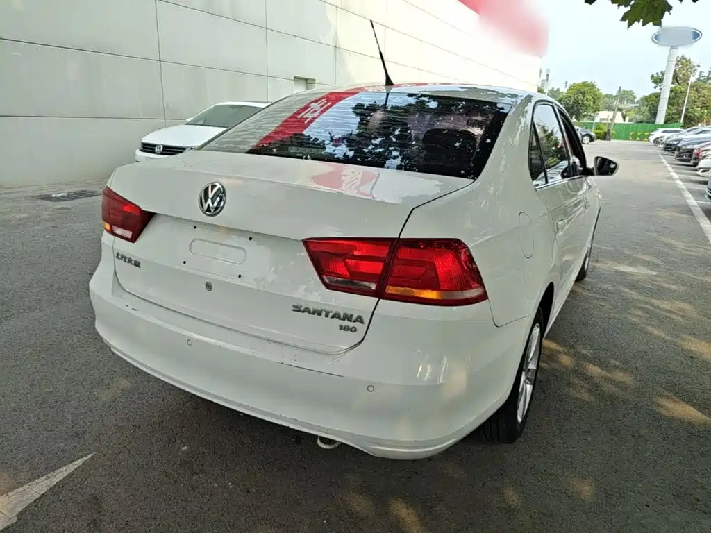 Volkswagen Santana — миниатюра 7