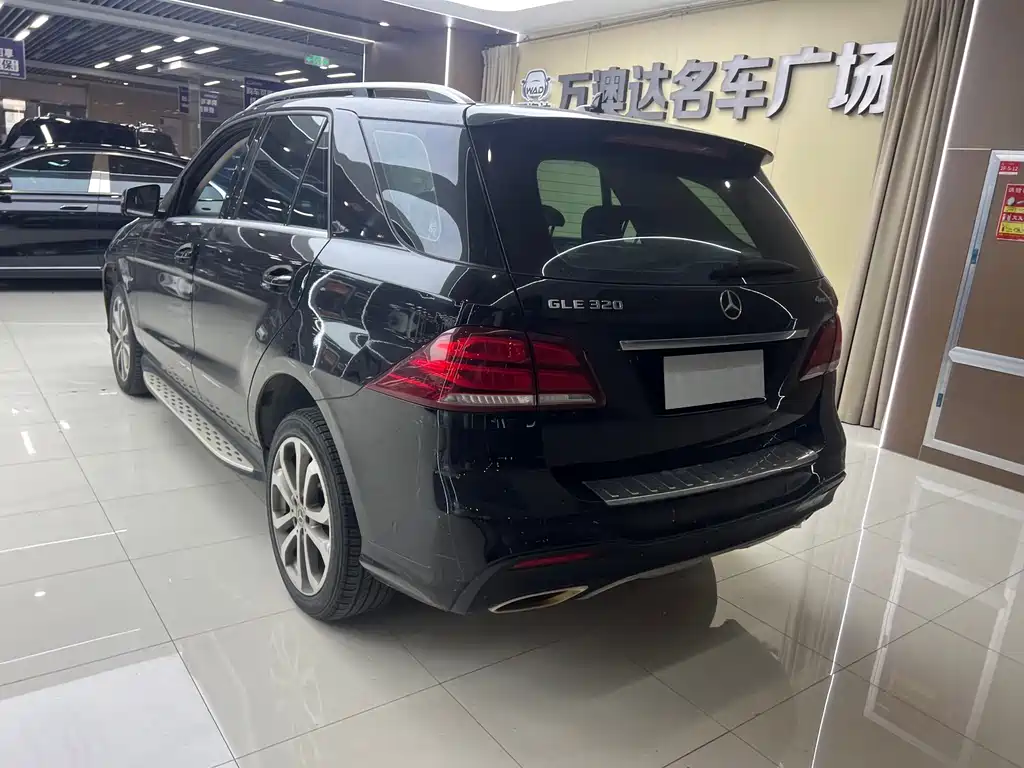 Mercedes-Benz GLE 2018 GLE 320 4MATIC