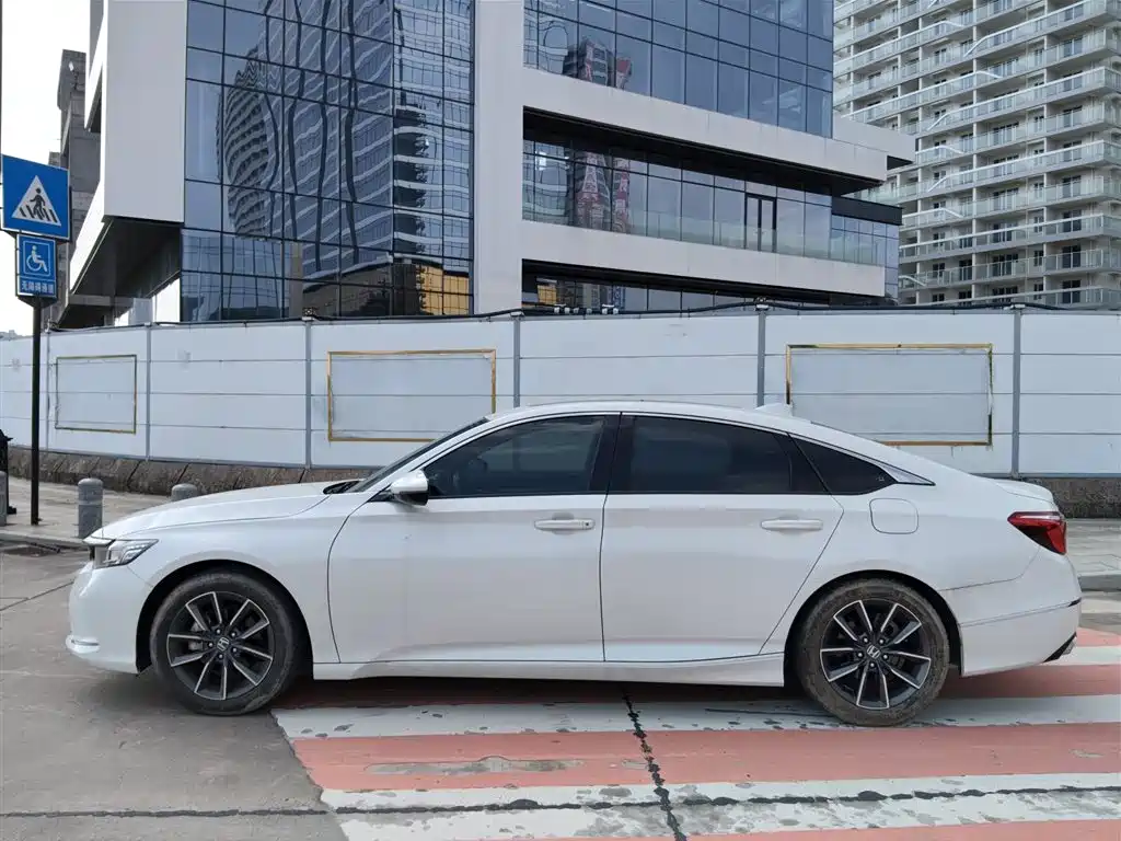 Honda Inspire — миниатюра 3