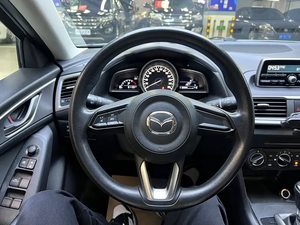 Mazda 3 Axela — миниатюра 5