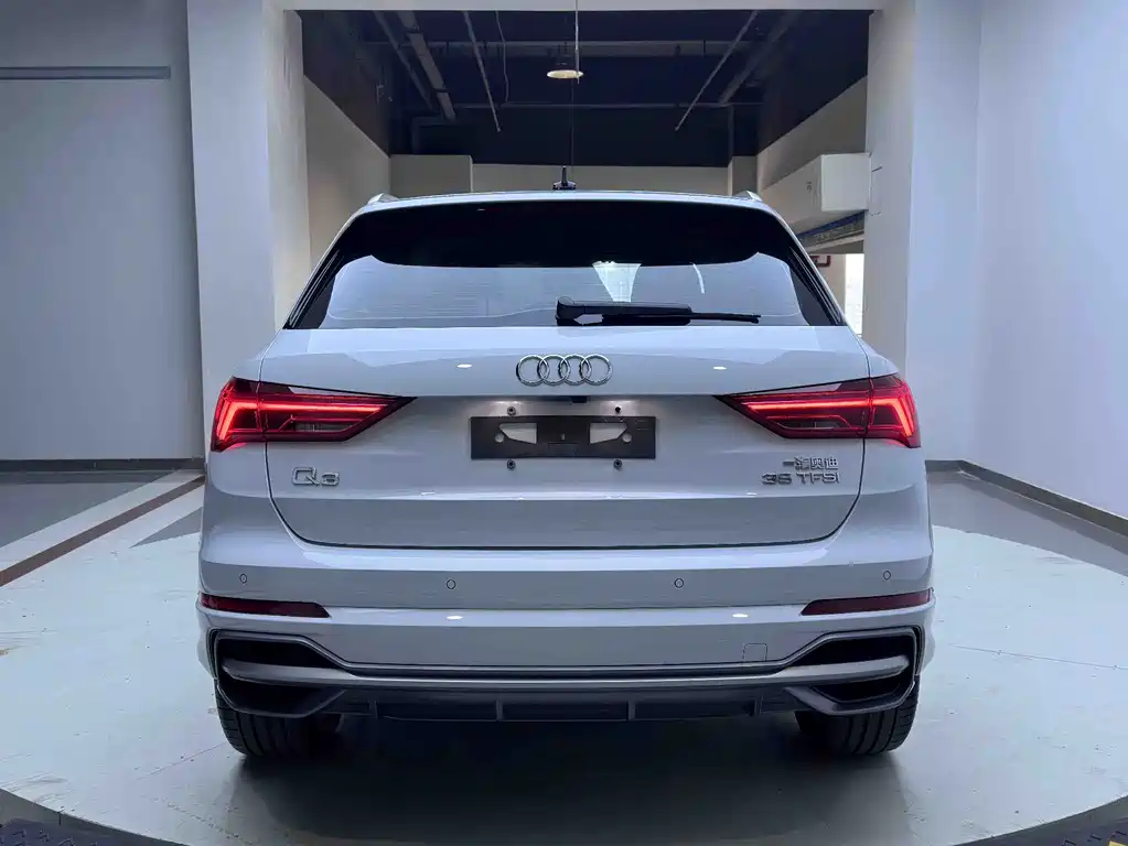 Audi Q3 — миниатюра 5