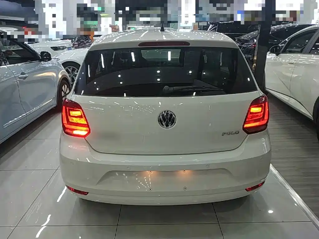 Volkswagen Polo — миниатюра 6