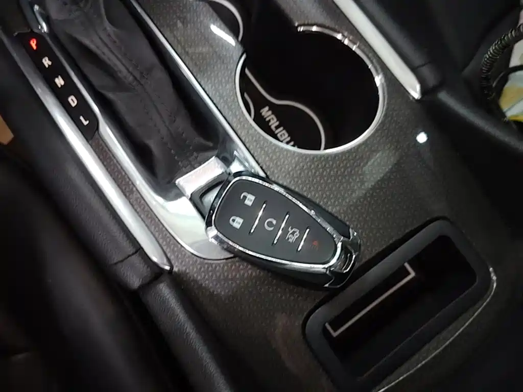 Chevrolet Malibu XL — миниатюра 9