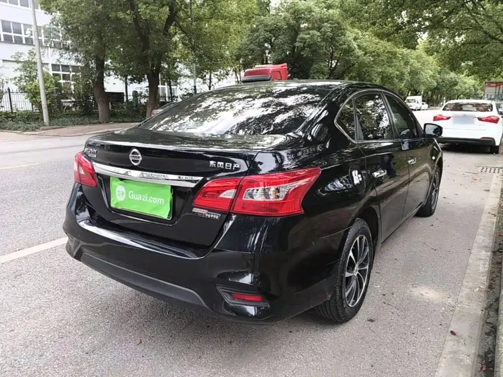 Nissan Sylphy — миниатюра 7