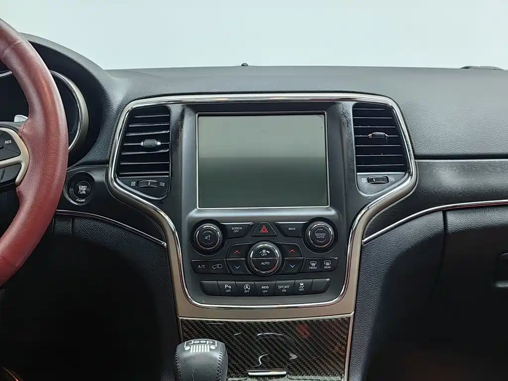 Jeep Grand Cherokee (Import) — миниатюра 12