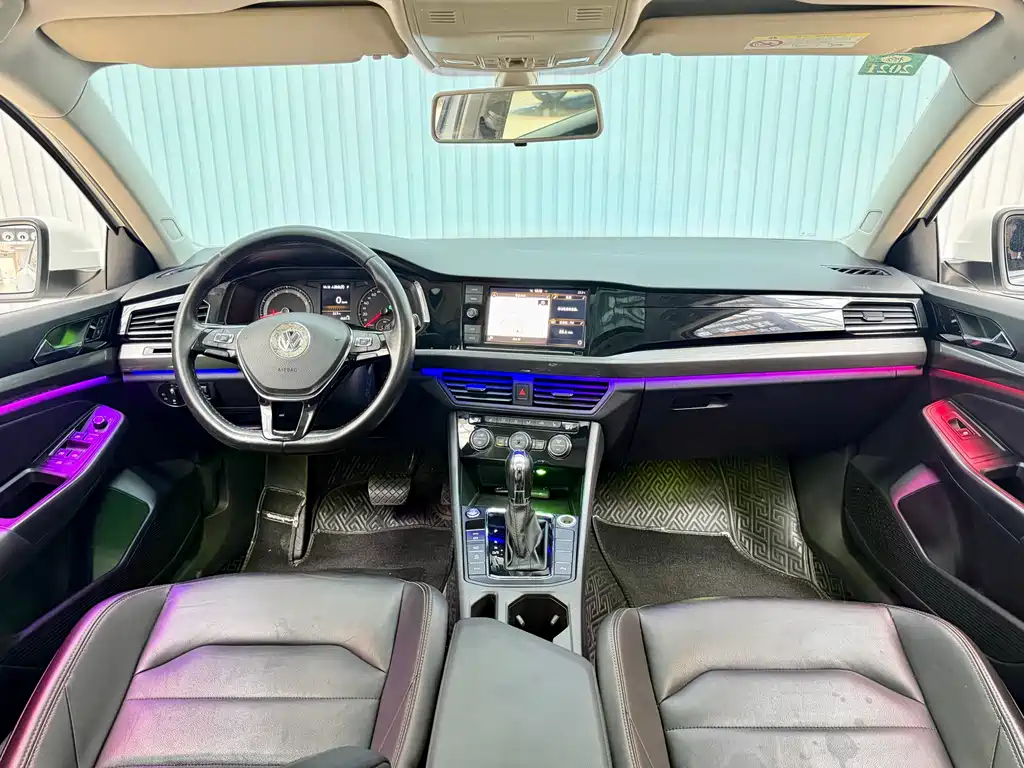 Volkswagen Bora 2019 280TSI DSG Luxury V