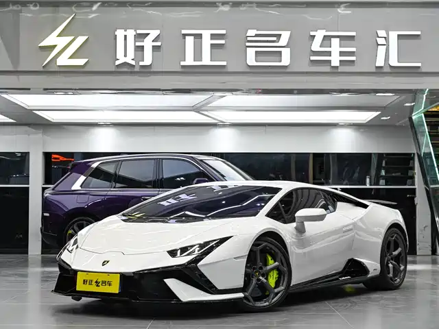 LAMBORGHINI HURACÁN 2024