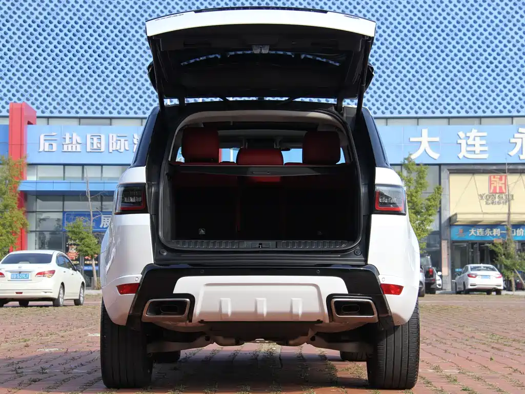 Land Rover Sport — миниатюра 9