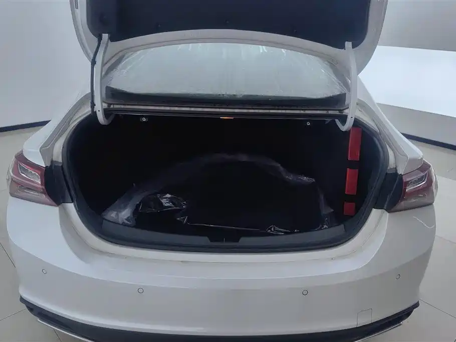 CHEVROLET MAI RUIBAO XL