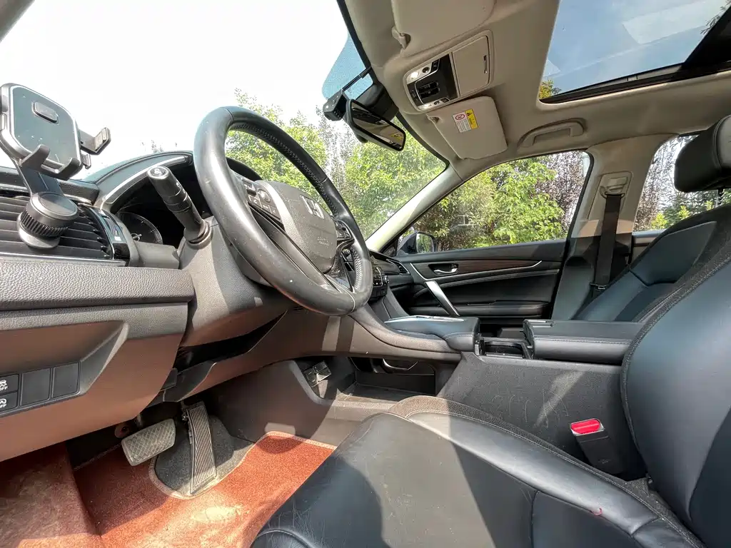 Honda Avancier — миниатюра 8