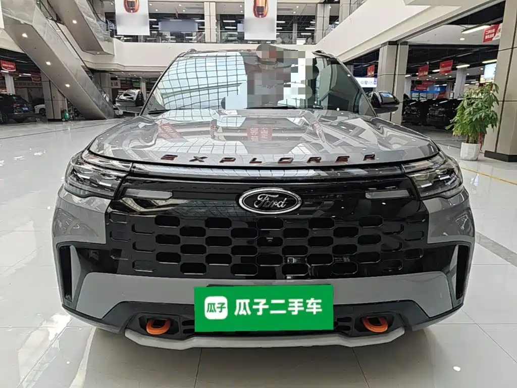 Ford Explorer — миниатюра 3