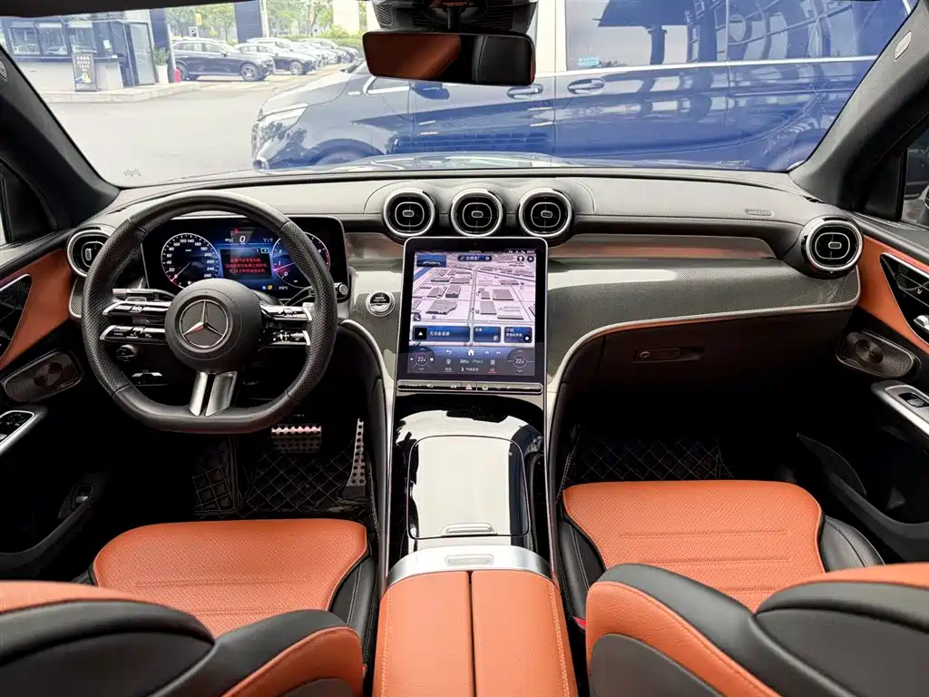 Mercedes-Benz GLC 2024 GLC 260 4MATIC SUV