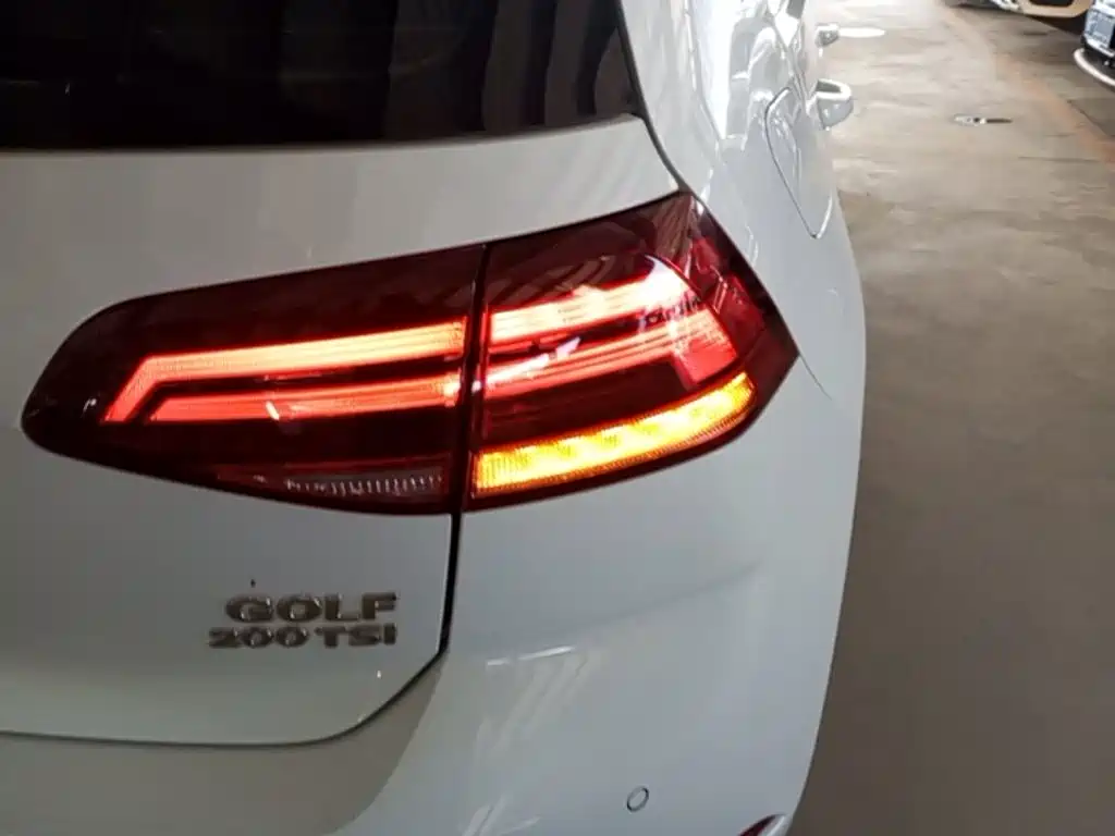 Volkswagen Golf — миниатюра 8