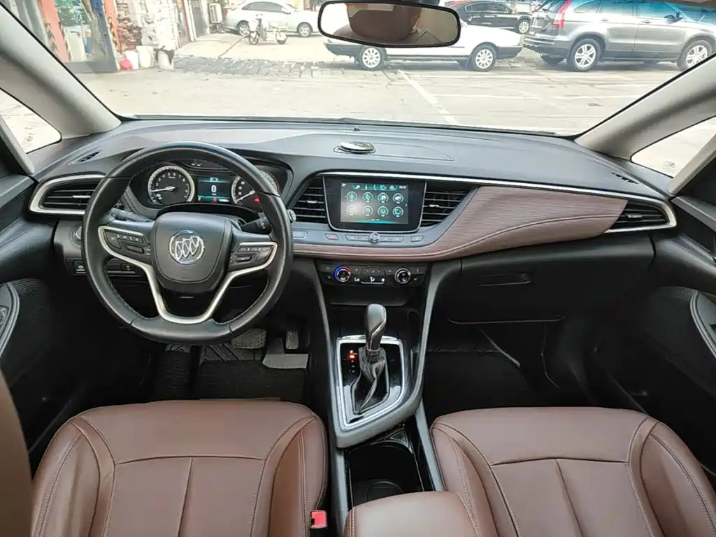 Buick GL6 — миниатюра 10
