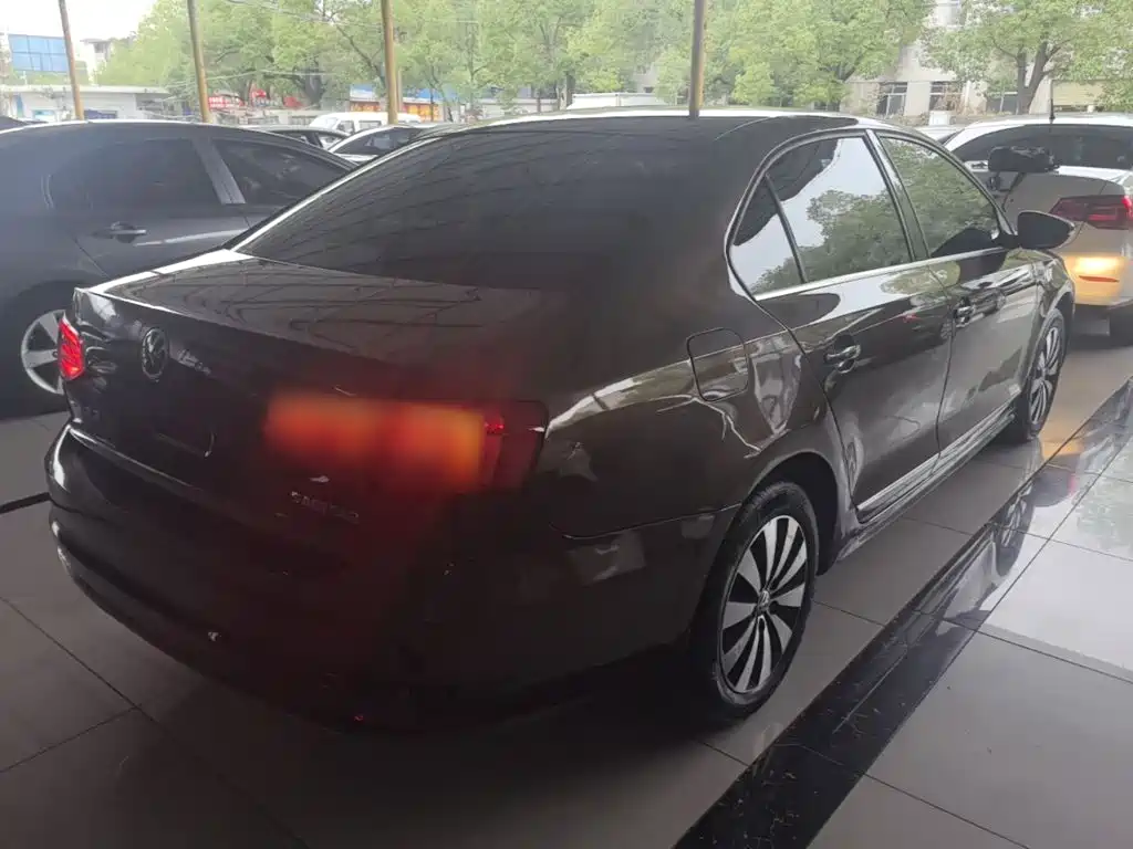 Volkswagen Sagitar — миниатюра 7