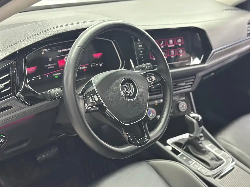Volkswagen Sagitar — миниатюра 15