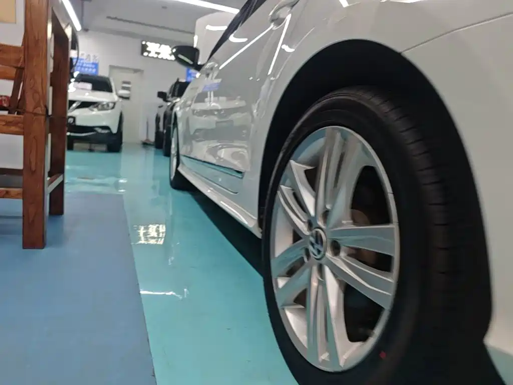 Volkswagen Sagitar — миниатюра 22