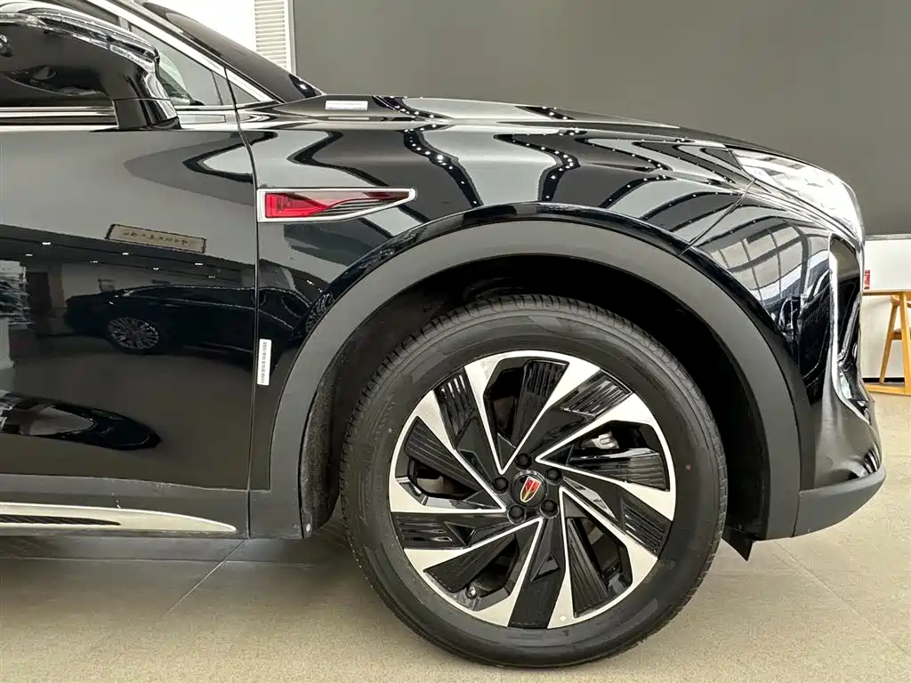 Hongqi Hongqi HS7 PHEV — миниатюра 4