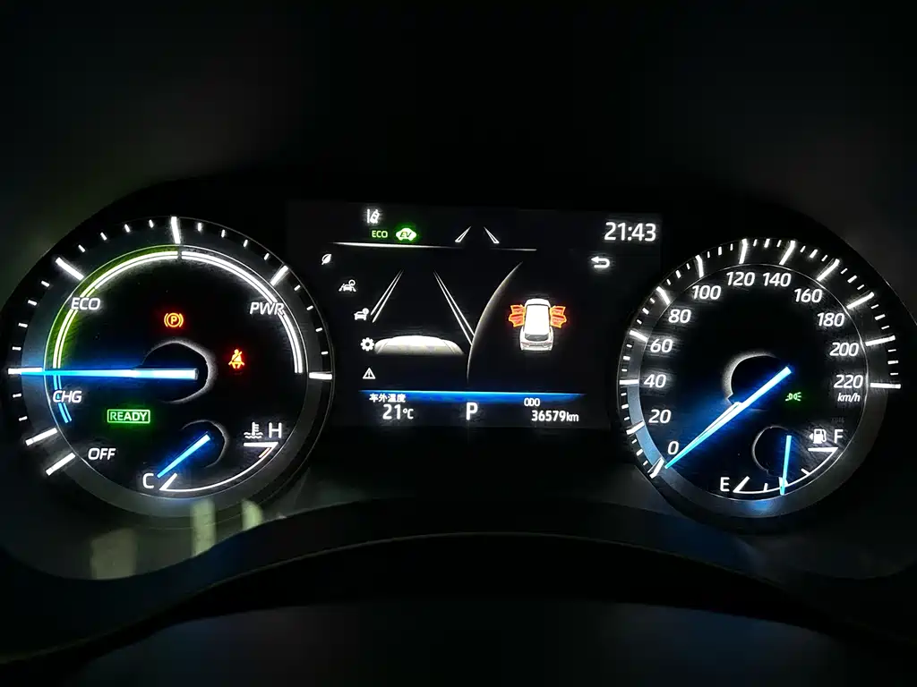 Toyota Crown Kluger — миниатюра 10