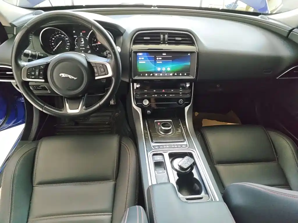 Jaguar XEL — миниатюра 10