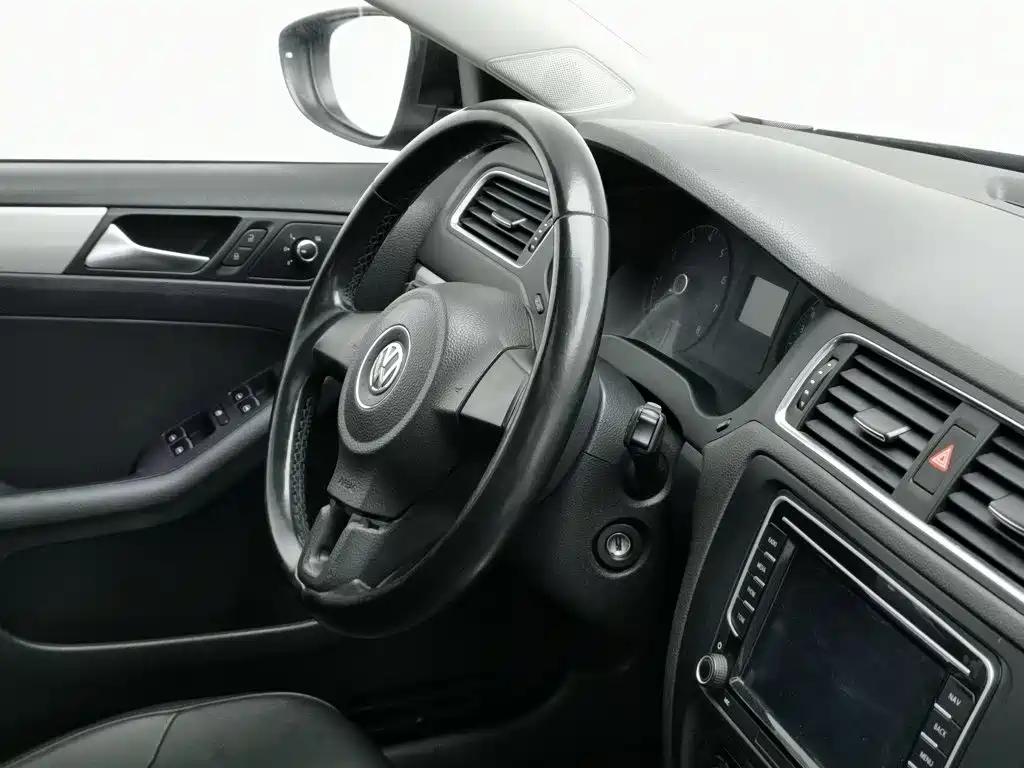 Volkswagen Sagitar — миниатюра 22