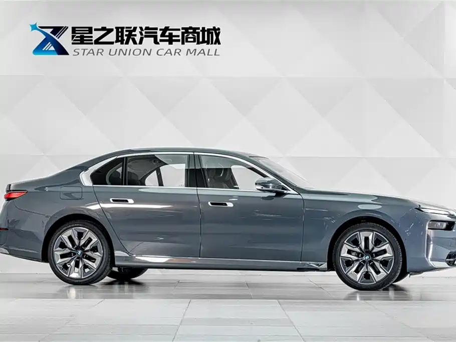 BMW 7 Series 7 2023 740Li Lead Luxury