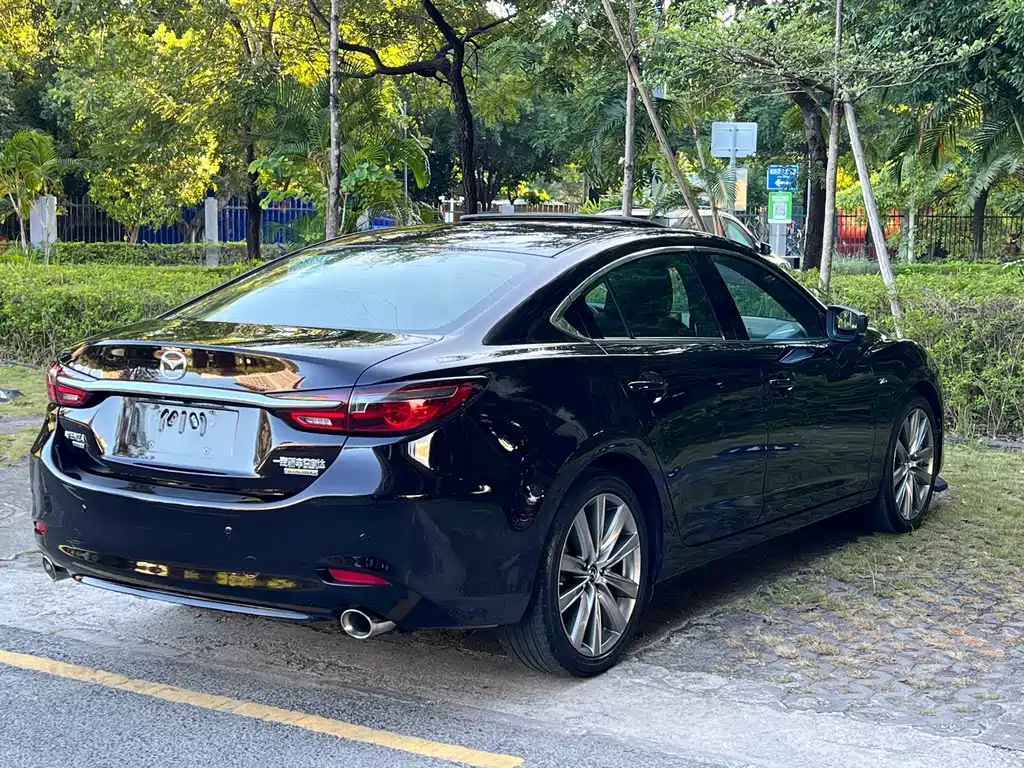 Mazda Atenza — миниатюра 5