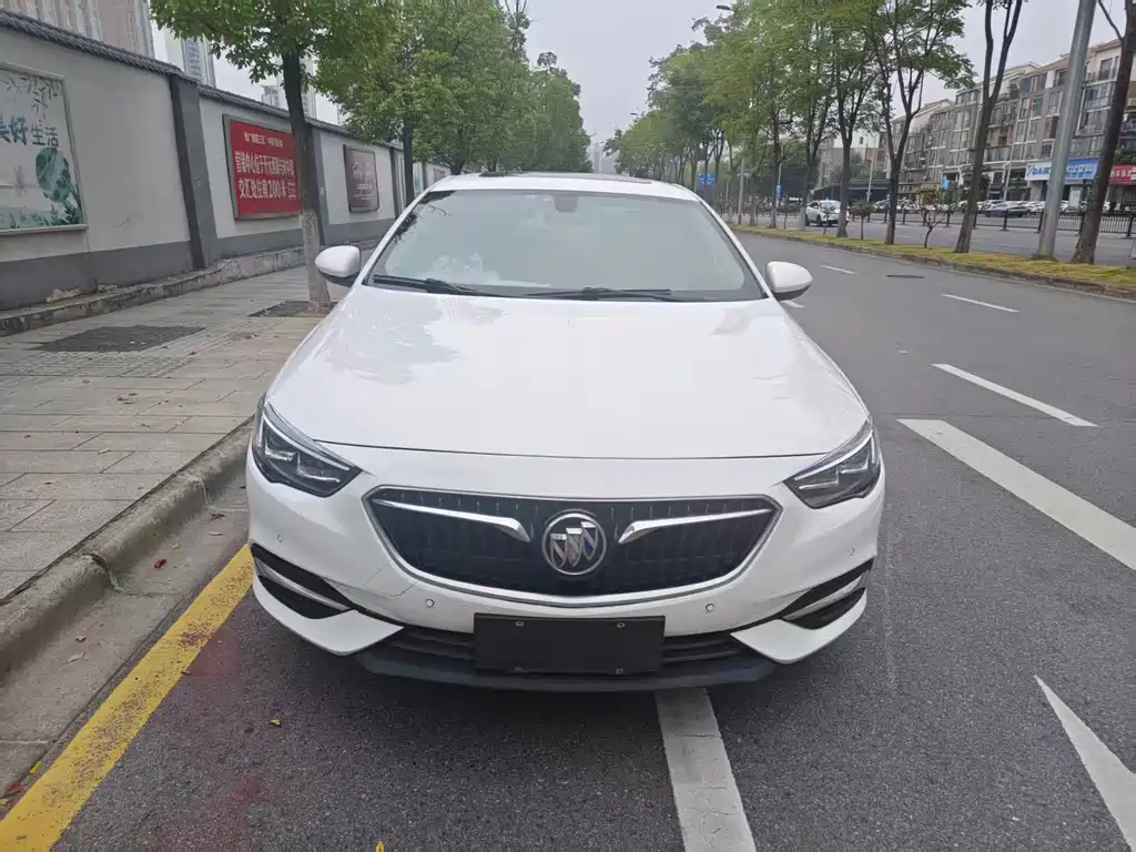 Buick Regal — миниатюра 2