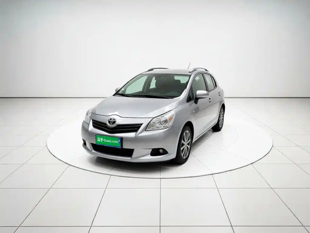 Toyota Verso — миниатюра 2