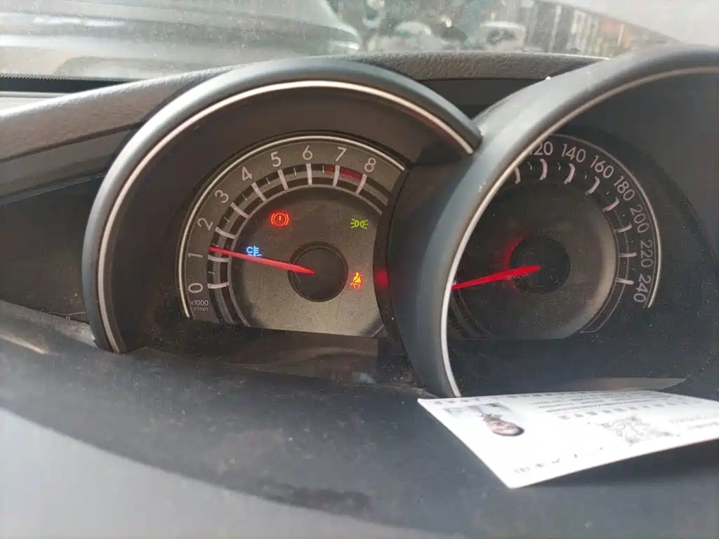 Toyota Verso — миниатюра 12