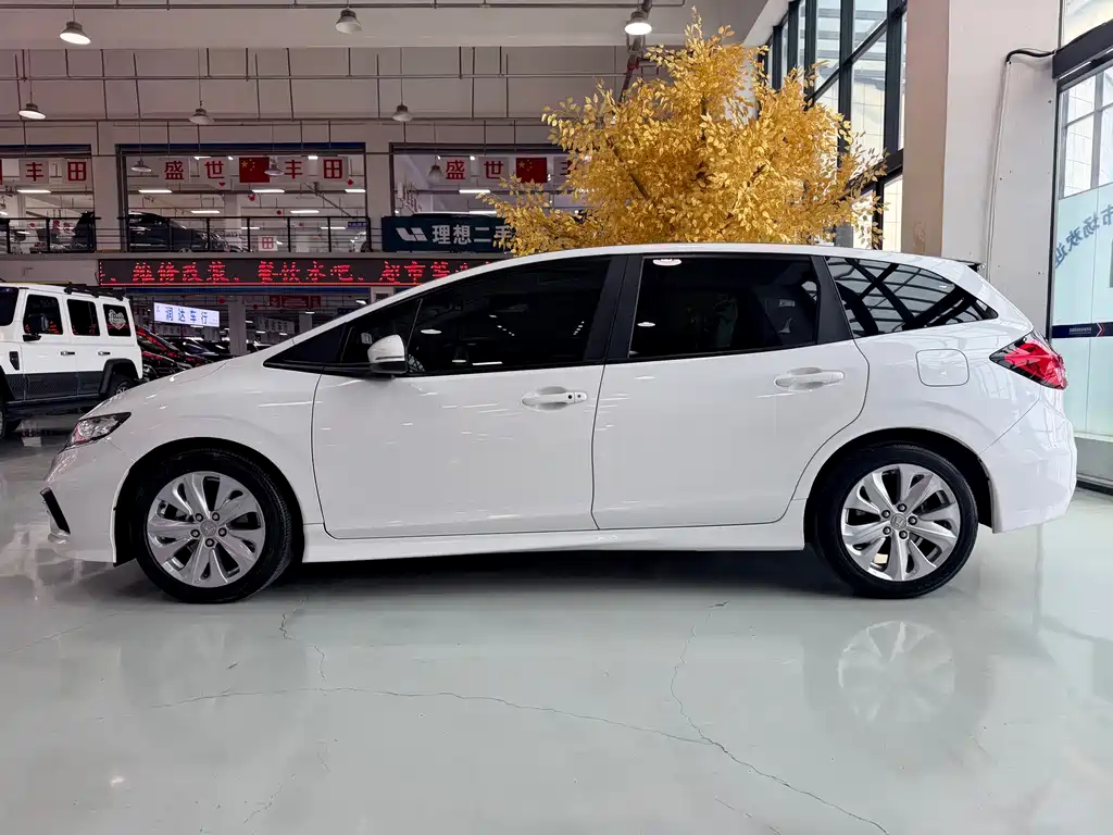 Honda Jade — миниатюра 14