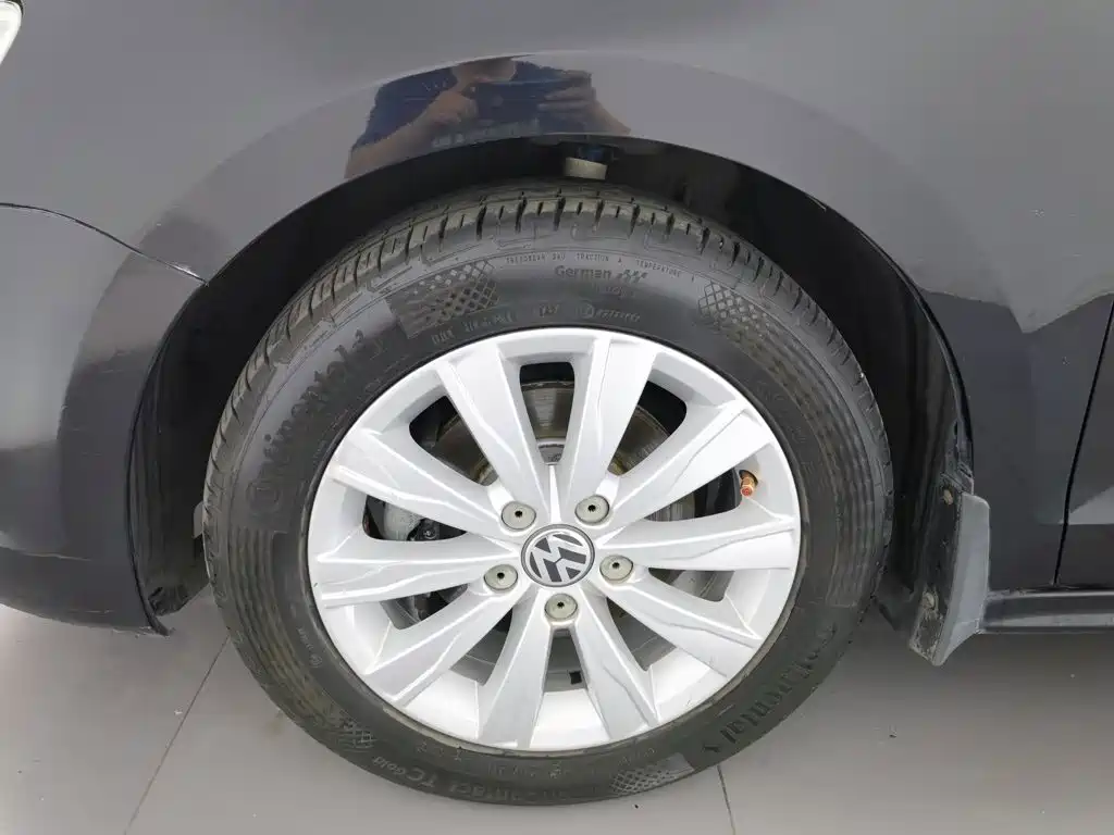 Volkswagen Sagitar — миниатюра 17