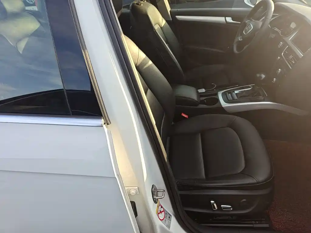 Audi A4L — миниатюра 20