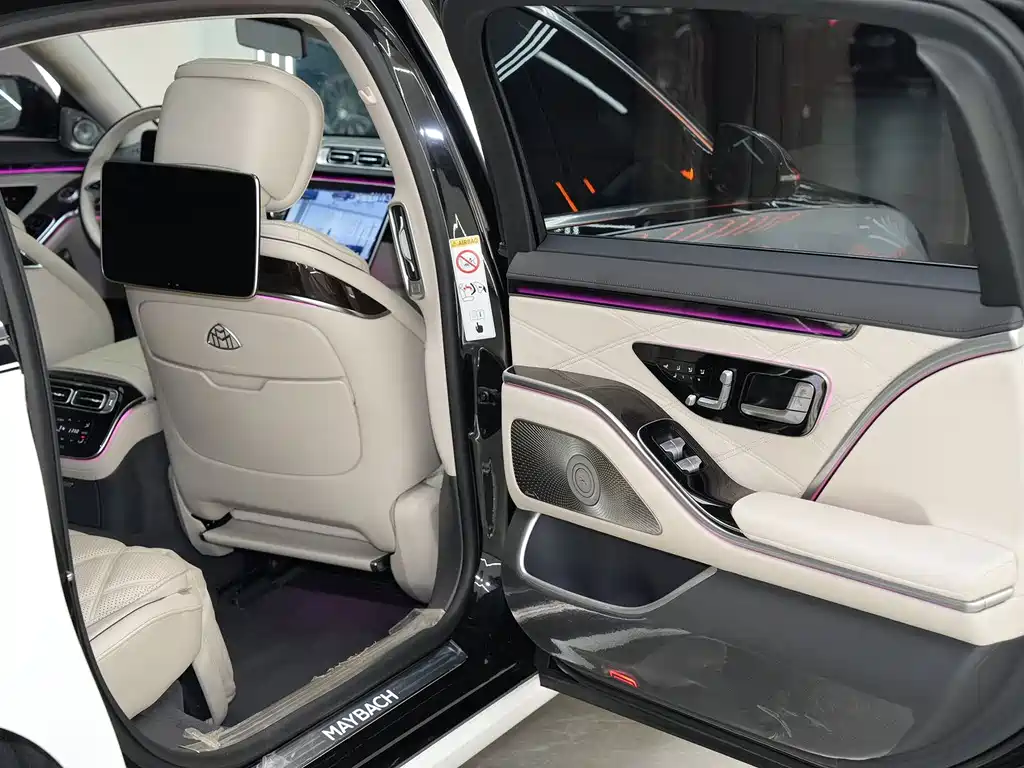 Mercedes-Benz S-Class — миниатюра 15