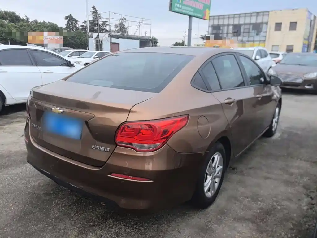 Chevrolet Cavalier — миниатюра 7