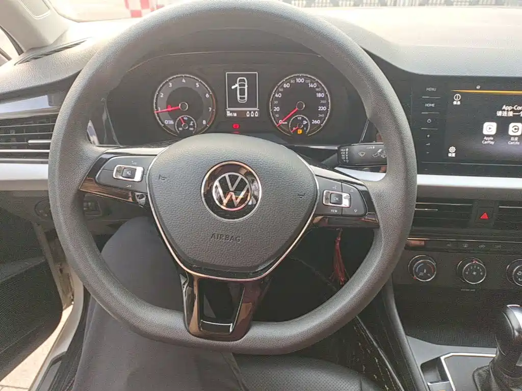 Volkswagen Lavida — миниатюра 11