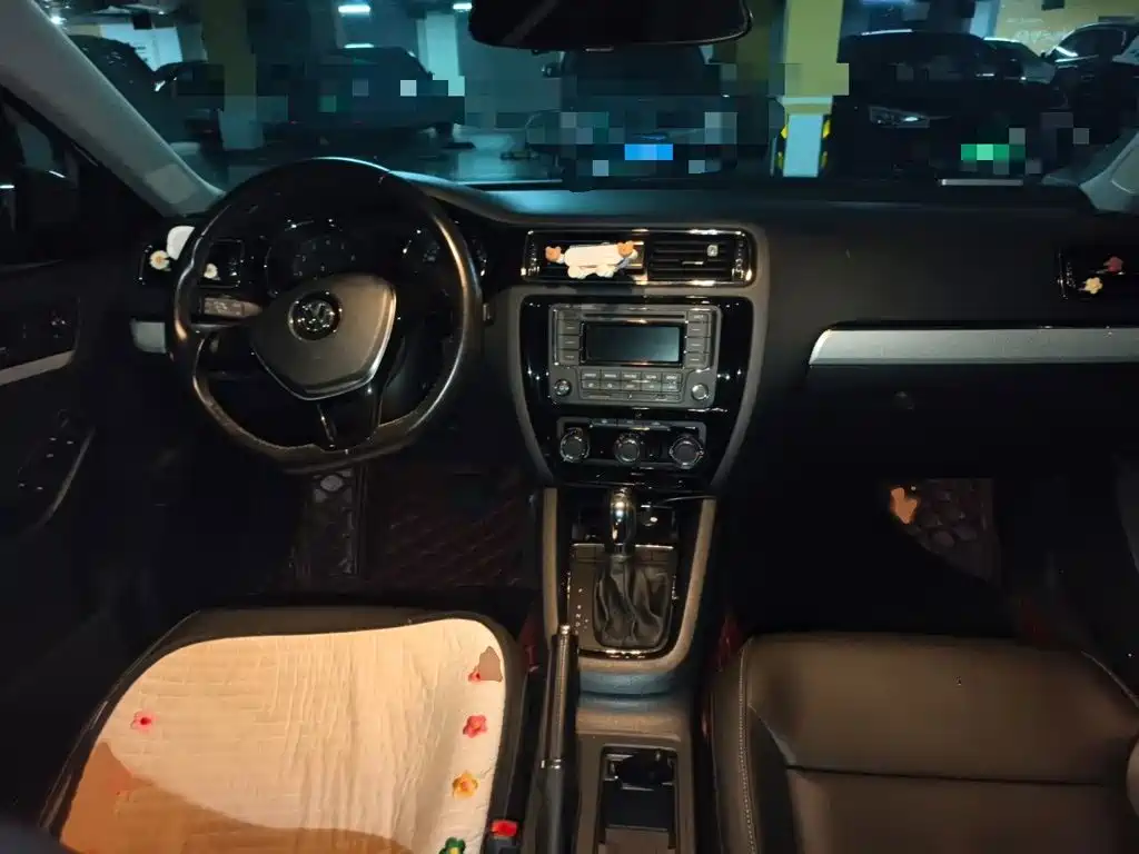 Volkswagen Sagitar — миниатюра 13
