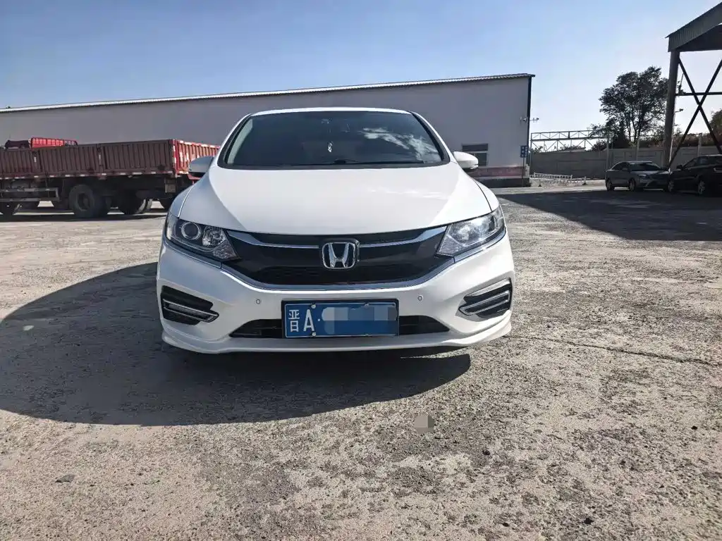 Honda Jade — миниатюра 2