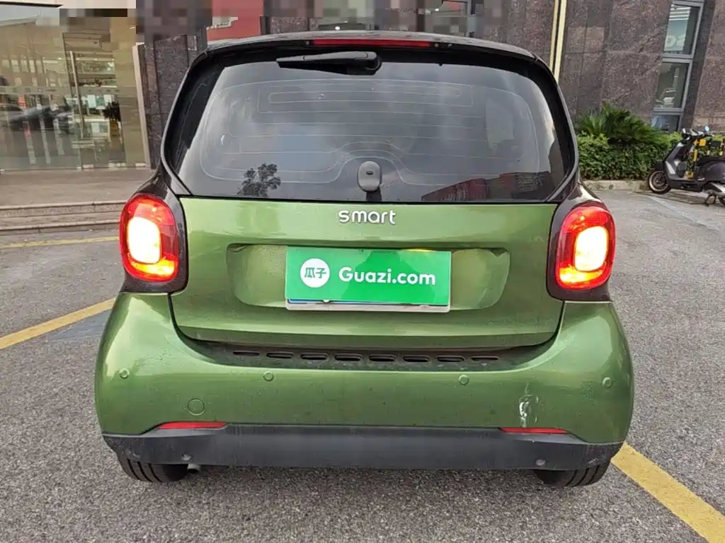 smart Smart Fortwo — миниатюра 6